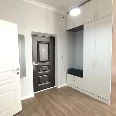 Сканди-Однушка На Пирамиде Promyshlennyy Exterior photo