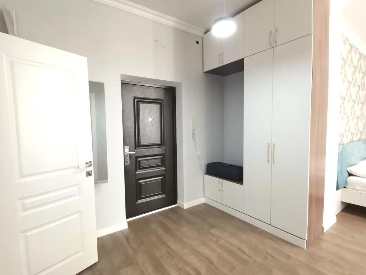 Apartment сканди-однушка на пирамиде *